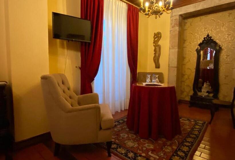 هتل Solar De Alarcao