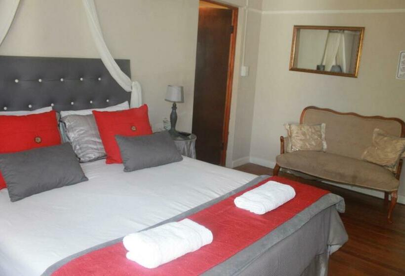 פנסיון Garden Corner Guesthouse