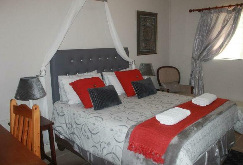 פנסיון Garden Corner Guesthouse