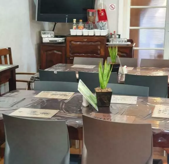 Majatalo Garden Corner Guesthouse