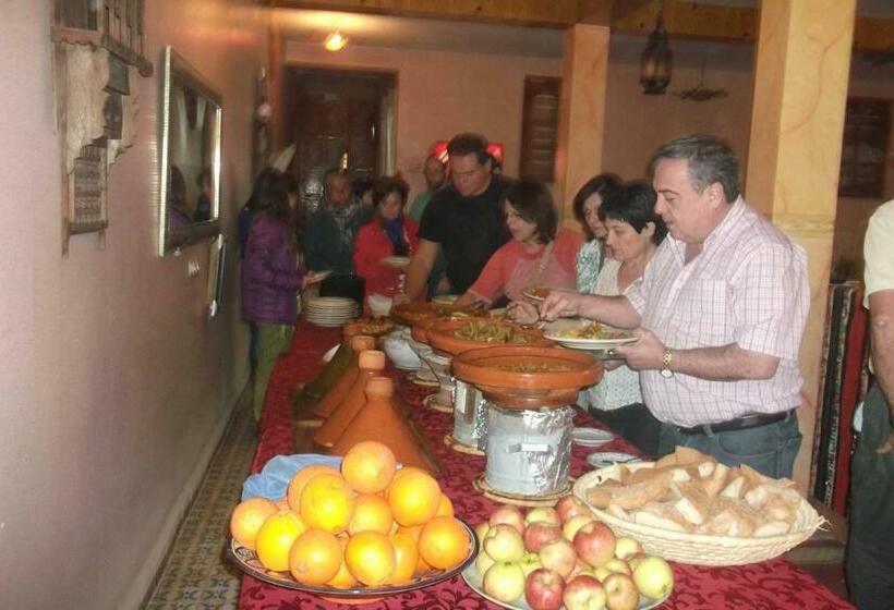 Pensió Maison Vallée Du Ziz