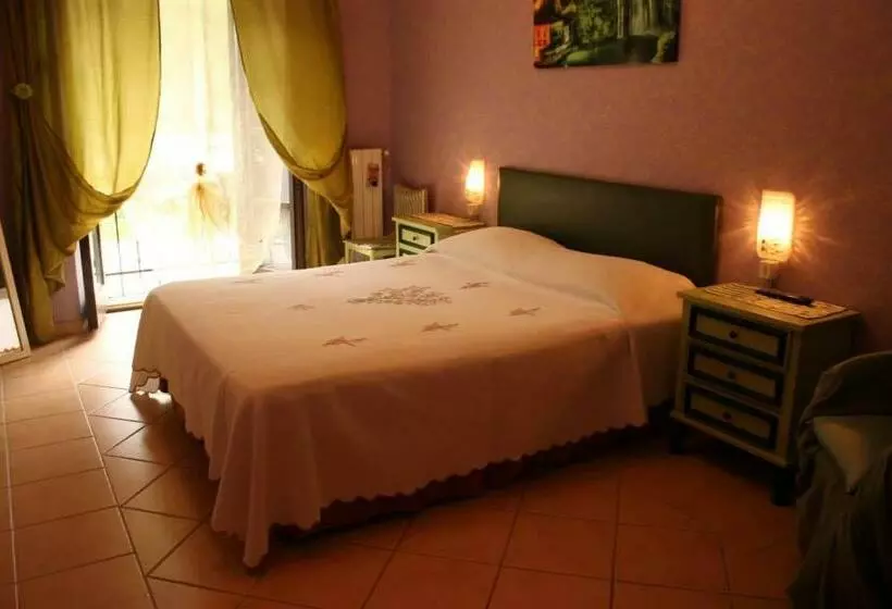 Aamiaismajoitus (B&B) Casa Radiosa