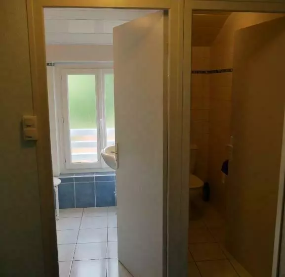 Aamiaismajoitus (B&B) Chambres D Hôtes Kerioret Izella