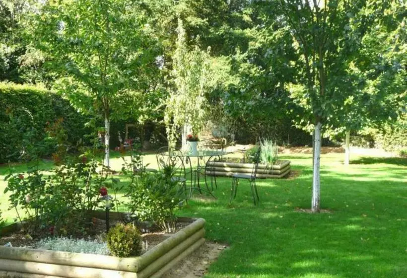 ベッドアンドブレックファースト Chambres D Hôtes La Petite Flambée