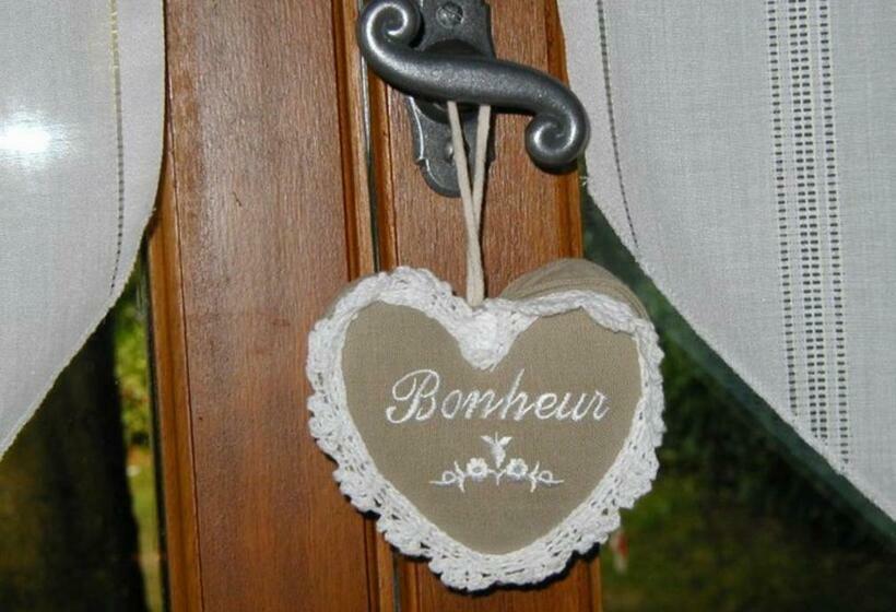 Bed and Breakfast Chambres D Hôtes La Petite Flambée