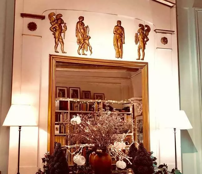 ベッドアンドブレックファースト Logis Saint Flaceau