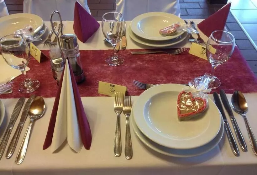 Aamiaismajoitus (B&B) Vándor Vigadó