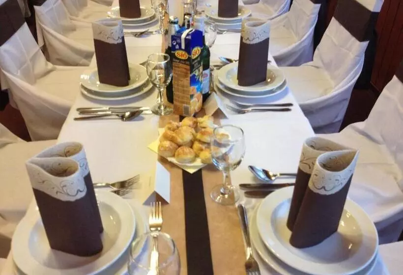 Aamiaismajoitus (B&B) Vándor Vigadó