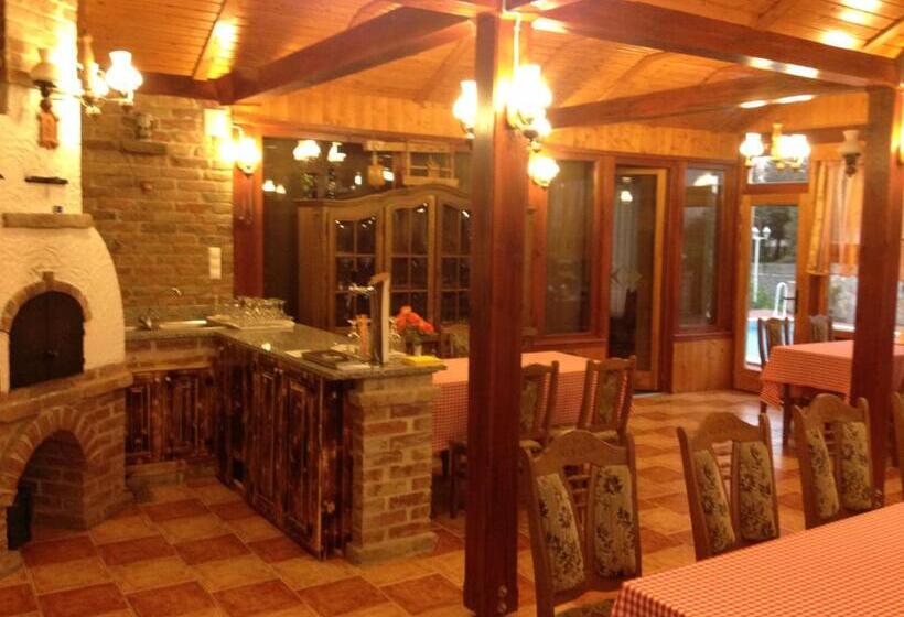 مبيت وإفطار Vándor Vigadó