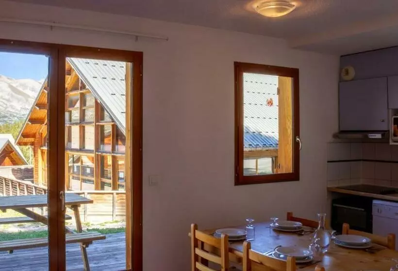 Flocons Du Soleil By Actisource