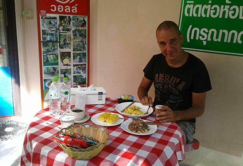 ユースホステル Suan Bang Bon Guest House