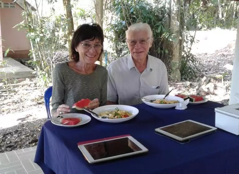 Retkeilymaja Suan Bang Bon Guest House