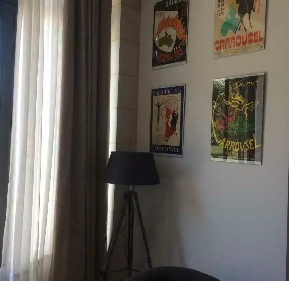 تختخواب و صبحانه Chambre D  Hôtes La Lucasserie