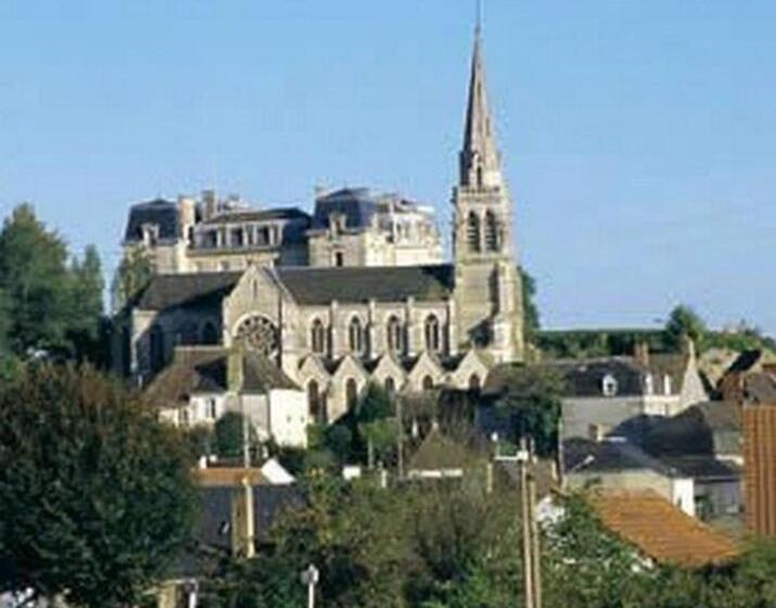 مبيت وإفطار Chambres D Hôtes Le Pont Romain