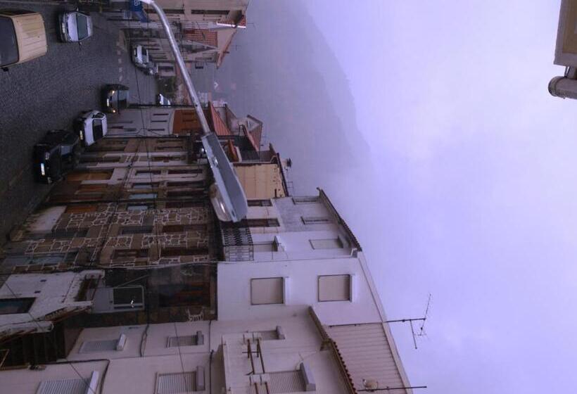 پانسیون Estrela