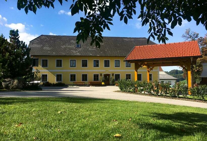 Пансион Familienbauernhof Salmanner