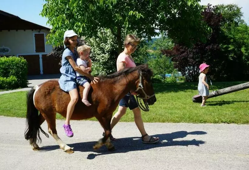 Majatalo Familienbauernhof Salmanner