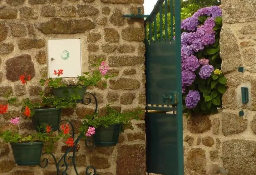 ペンション Gîte Les Sageais