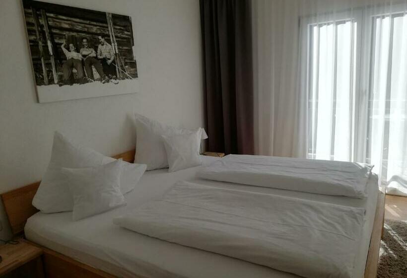 بنسيون Haus Matt