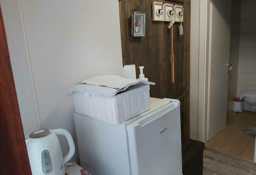 פנסיון Apartments & Rooms Florjana