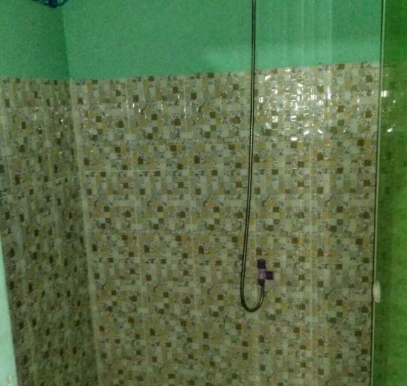 פנסיון Crystall Guesthouse