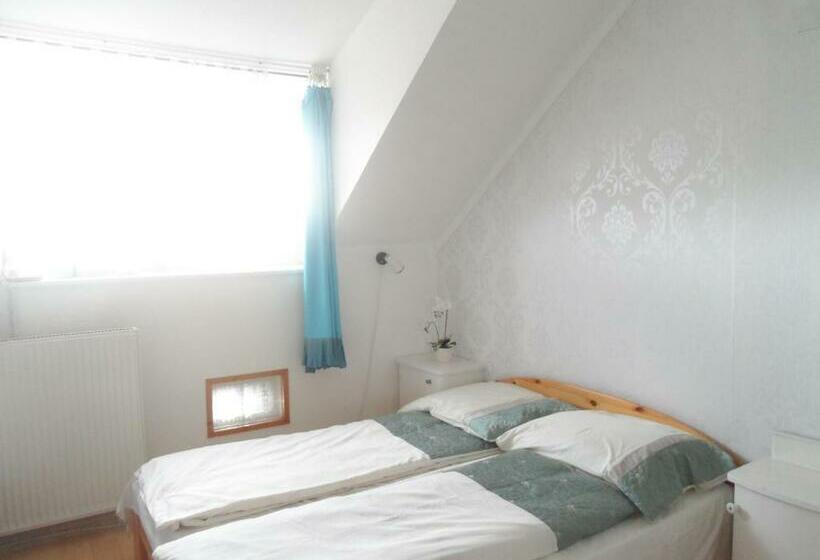 بنسيون Garden Szivárvány Utca 39 Vendégház