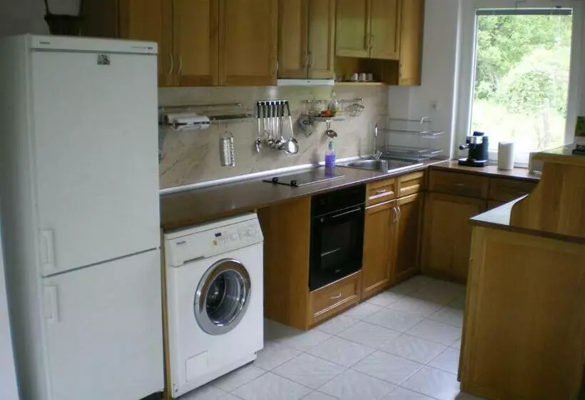 ペンション Guest House Bojana