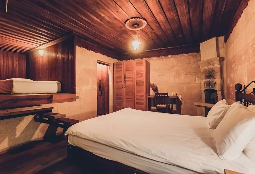 Retkeilymaja La Maison De şişik