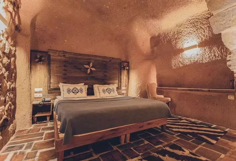 Retkeilymaja La Maison De şişik