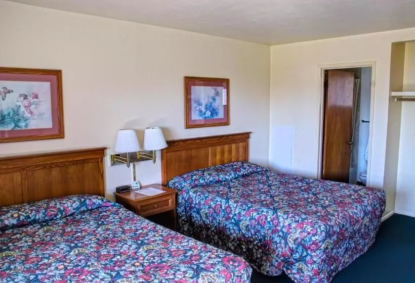 Crescent Beach Motel