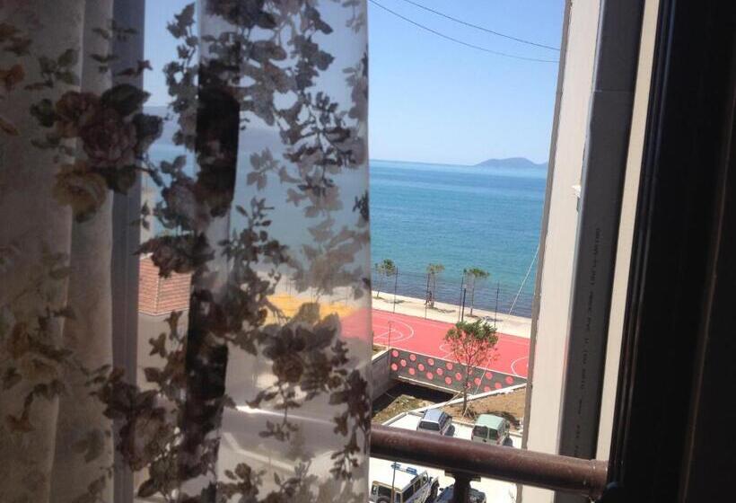 בית מלון כפרי Lungomare