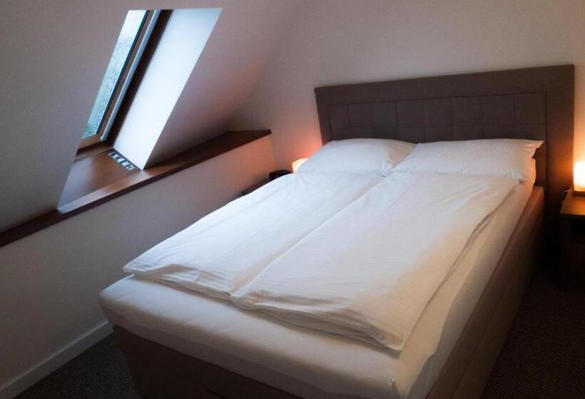 بنسيون A7 Apartments