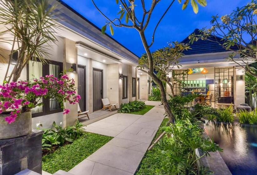 פנסיון Lamun At Canggu