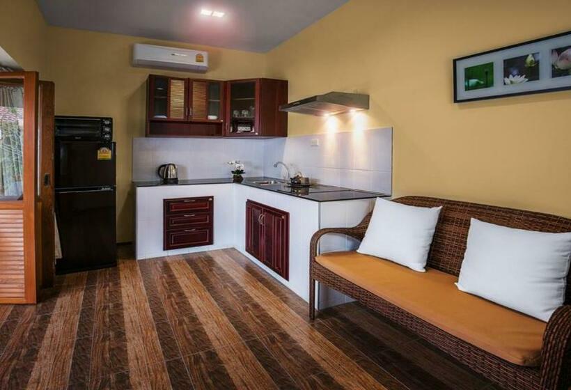 פנסיון Taratai Villa