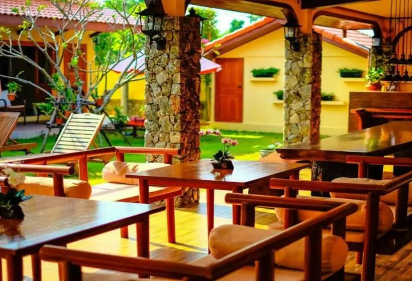 Majatalo Taratai Villa