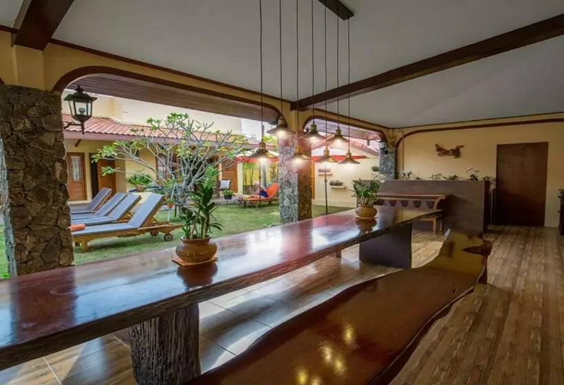 Majatalo Taratai Villa