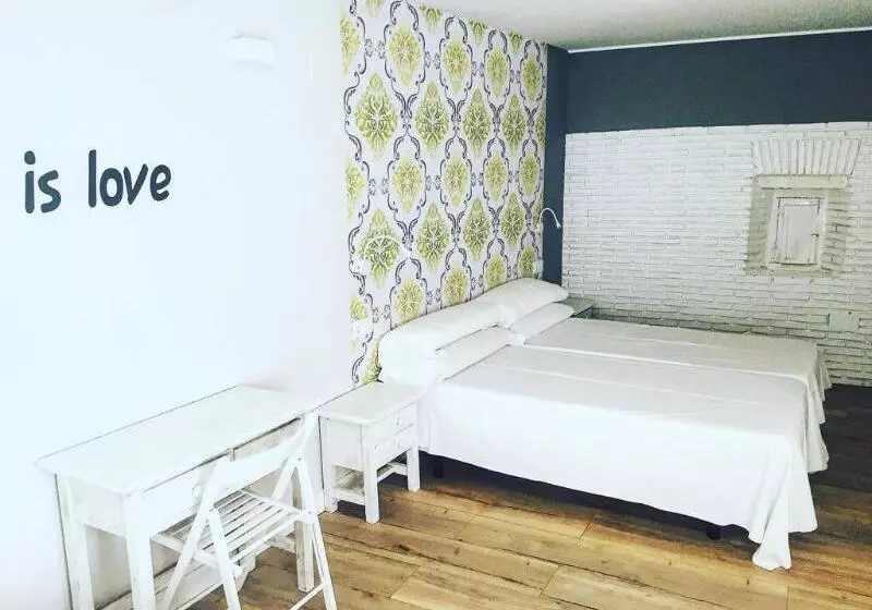 פונדק Le Vintage