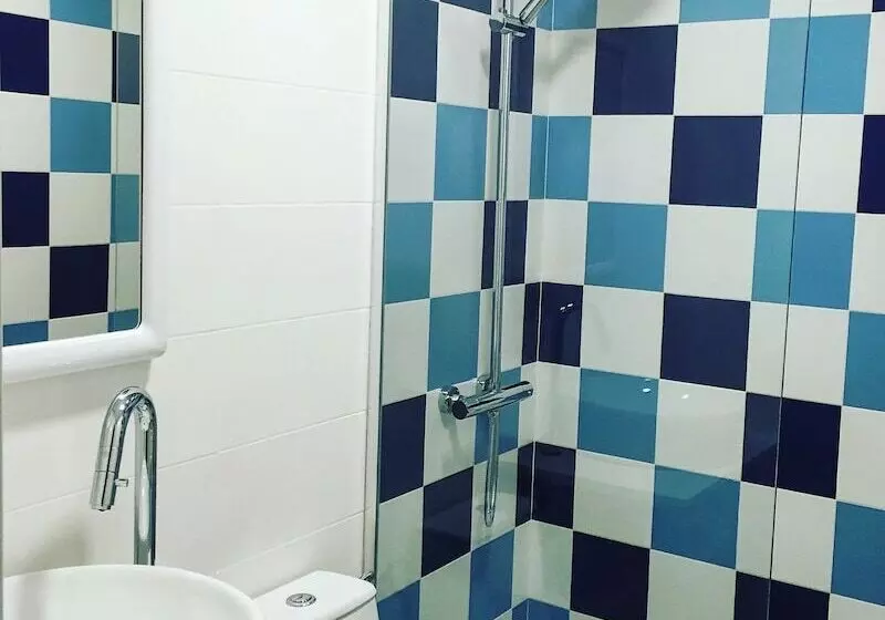 פונדק Le Vintage