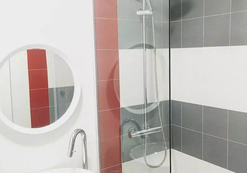 פונדק Le Vintage