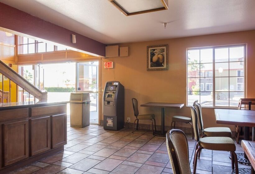 فندق A Victory Inn Tolleson