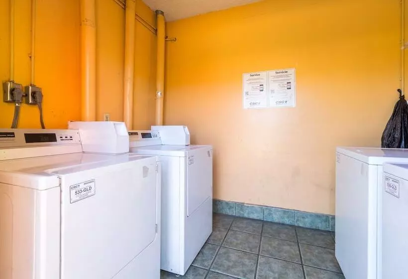 호텔 A Victory Inn Tolleson