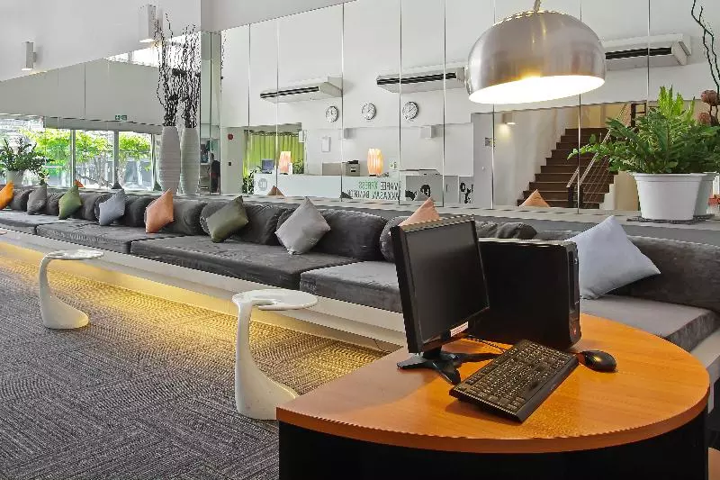 酒店 D Varee Xpress Makkasan Bangkok