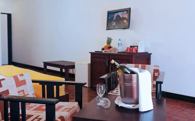 בית מלון כפרי Golden Star Beach