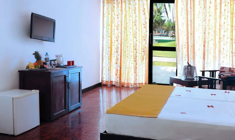 בית מלון כפרי Golden Star Beach