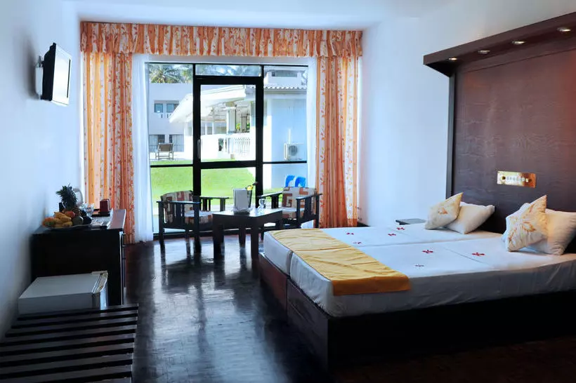 בית מלון כפרי Golden Star Beach