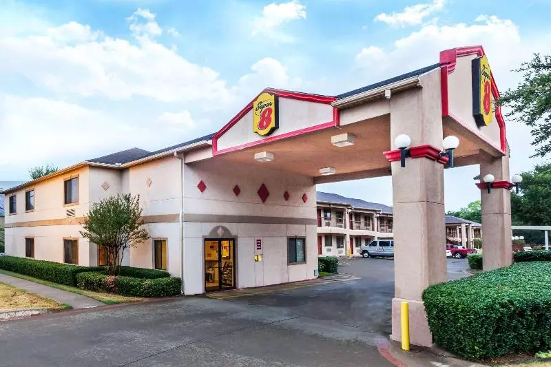 호텔 Highland Inn Arlington