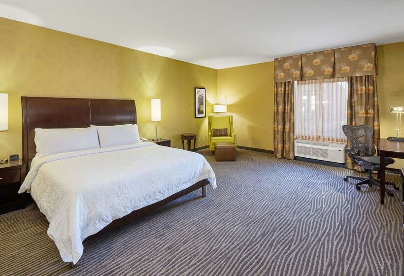 هتل Hilton Garden Inn Indianapolis Northwest