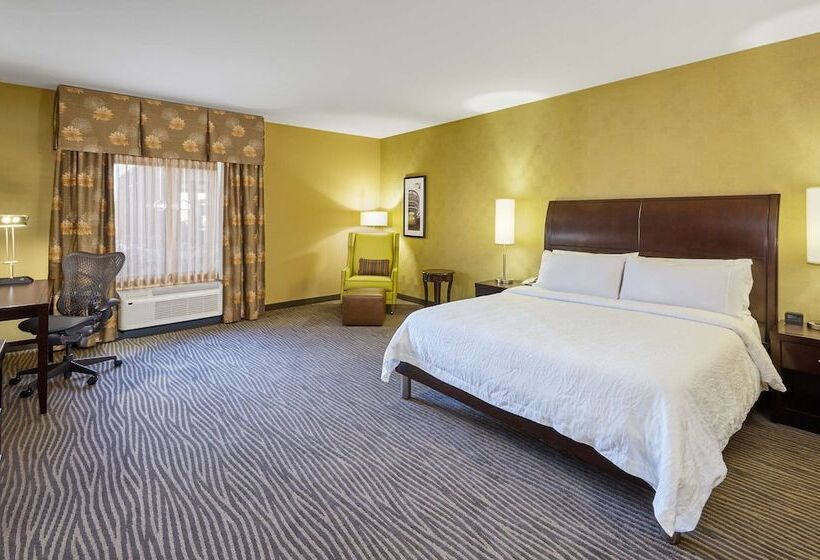 هتل Hilton Garden Inn Indianapolis Northwest