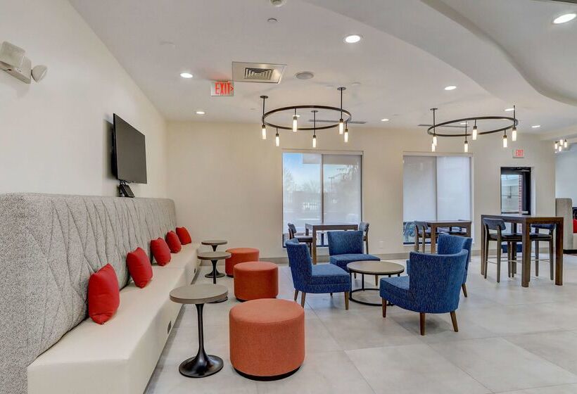 هتل Hilton Garden Inn Indianapolis Northwest