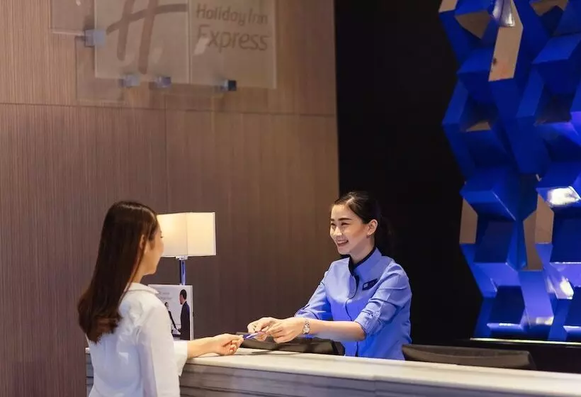 Hotel Holiday Inn Express Bangkok Siam, An Ihg